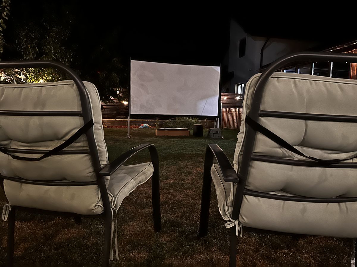 Cinema în grădină
